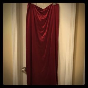 Ruby satin skirt